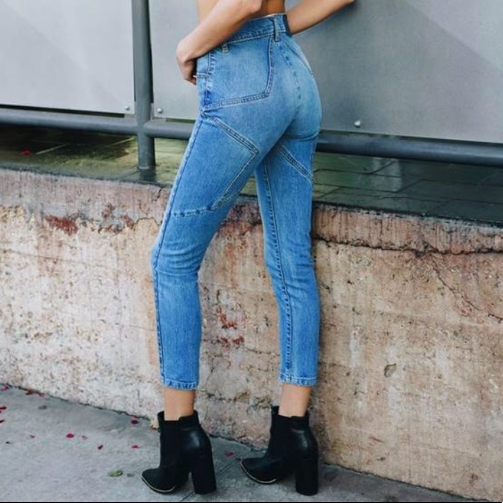 Revice Denim Venus Crops Jeans (Star Butt 🌟)